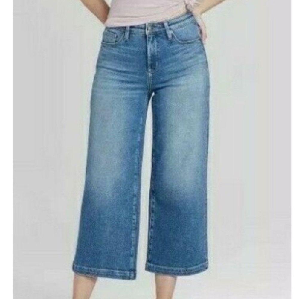 NWT Universal Thread Highest Rise Wide Leg Cropped Jeans